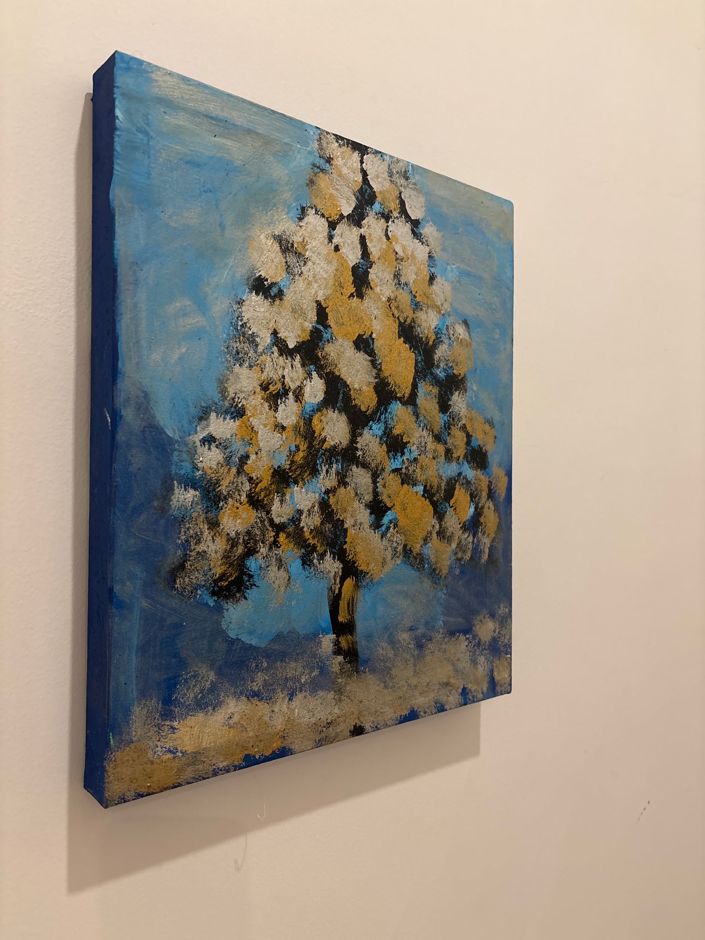Árbol de Invierno Dorado